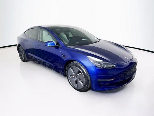 2023 Tesla Model 3 Standard Range