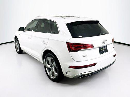 2022 Audi Q5 45 S line Premium Plus