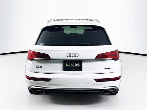 2022 Audi Q5 45 S line Premium Plus