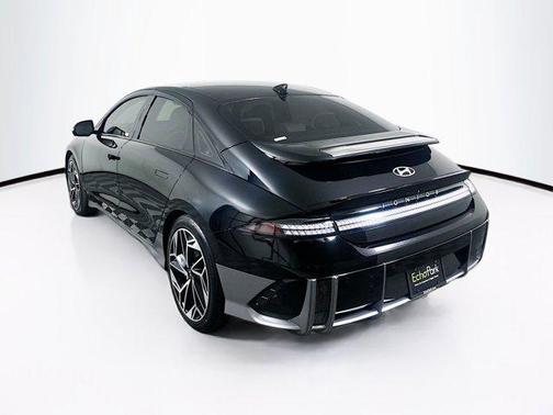 2023 Hyundai IONIQ 6 Limited