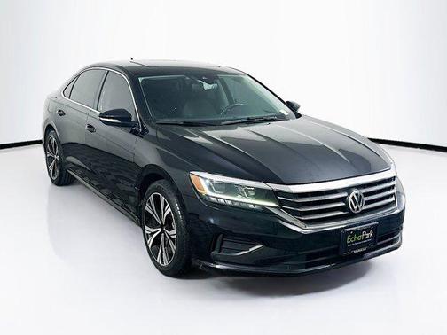 2022 Volkswagen Passat 2.0T SE