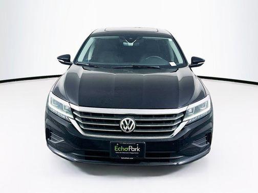 2022 Volkswagen Passat 2.0T SE