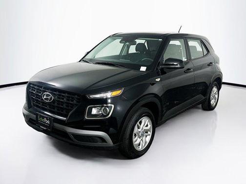 2025 Hyundai VENUE SE