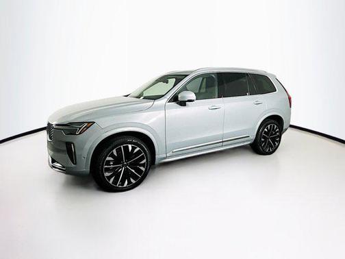 2025 Volvo XC90 B6 Plus 7-Seater