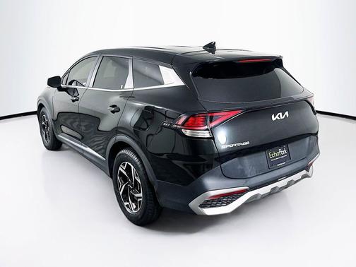 Fusion Black 2024 Kia Sportage LX