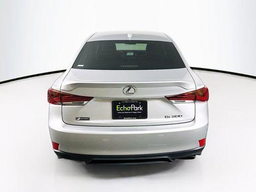 2018 Lexus IS 300 Base