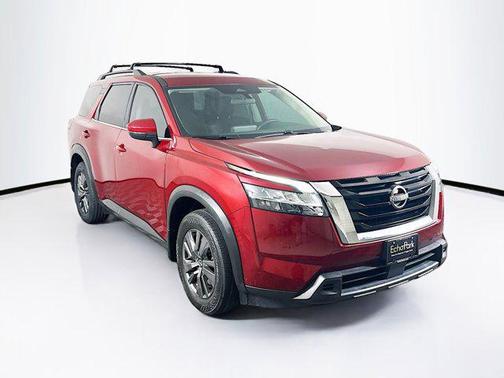 2022 Nissan Pathfinder SV 2WD