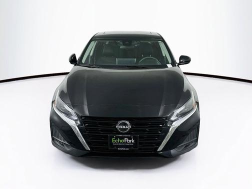 Super Black 2024 Nissan Altima 2.5 SV