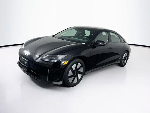 Onyx Black 2024 Hyundai IONIQ 6 SE