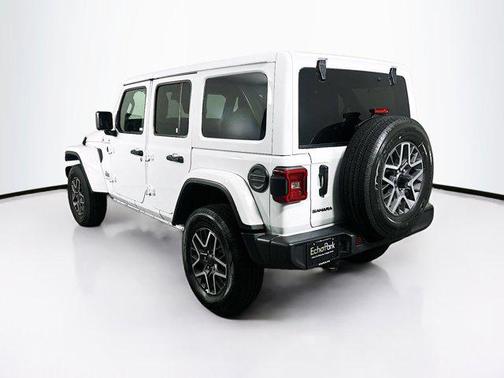 Bright White Clearcoat 2025 Jeep Wrangler 4-Door Sahara 4x4