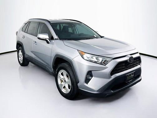 Silver Sky Metallic 2021 Toyota RAV4 XLE