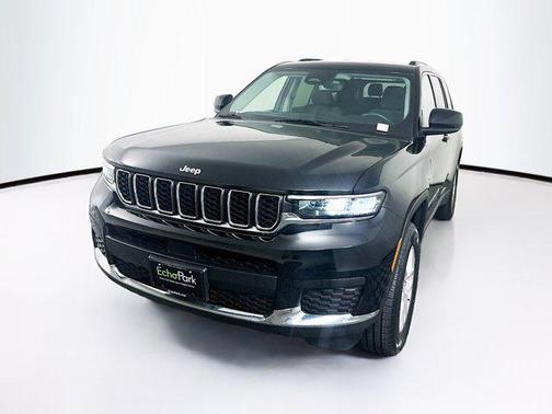 2022 Jeep Grand Cherokee L Laredo