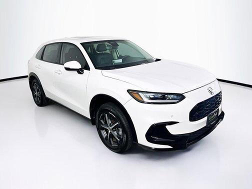 Platinum White Pearl 2025 Honda HR-V EX-L