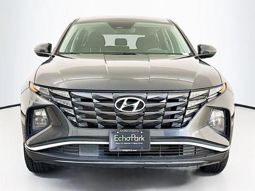2022 Hyundai TUCSON SE