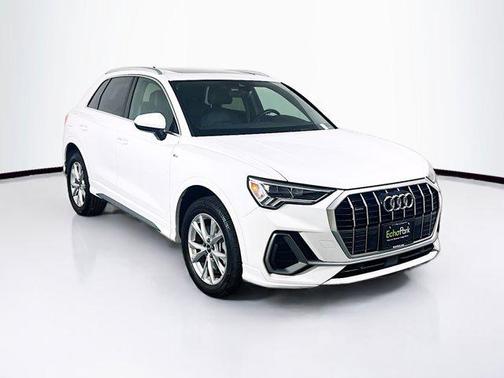 2023 Audi Q3 Premium 45 TFSI S line quattro Tiptronic