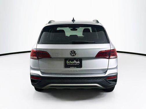 Pyrite Silver Metallic 2024 Volkswagen Taos 1.5T S