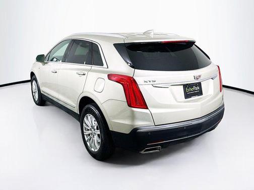 2017 Cadillac XT5 Base