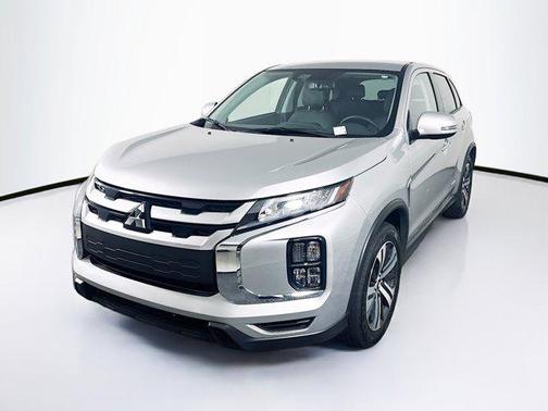 2025 Mitsubishi Outlander Sport SE