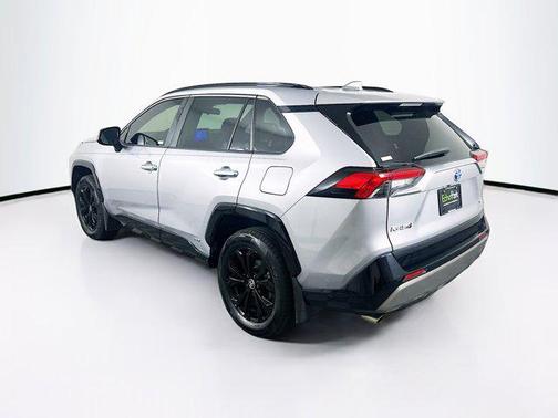 2023 Toyota RAV4 Hybrid SE