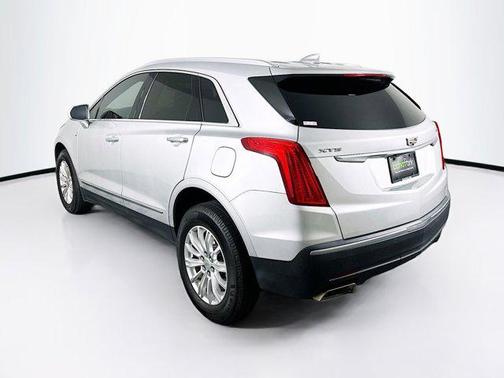 2017 Cadillac XT5 Base