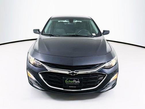 2022 Chevrolet Malibu FWD RS