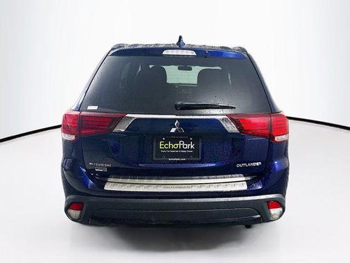 2018 Mitsubishi Outlander LE