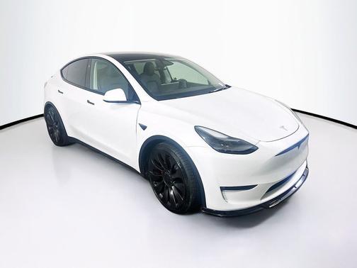 Pearl White Multi-Coat 2023 Tesla Model Y Performance Dual Motor All-Wheel Drive