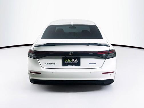 Platinum White Pearl 2024 Honda Accord Hybrid EX-L