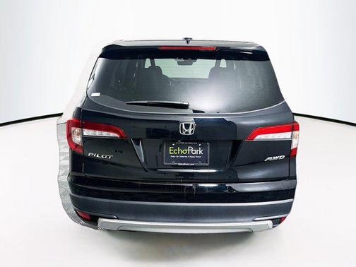 Black Forest Pearl 2020 Honda Pilot AWD EX-L