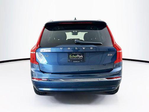 2025 Volvo XC90 B5 Core