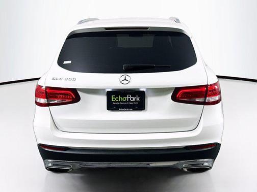 2018 Mercedes-Benz GLC 300 Base