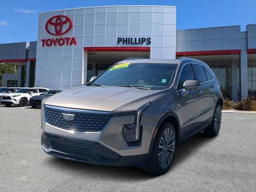 2024 Cadillac XT4 Premium Luxury