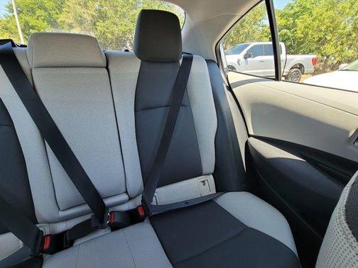 Classic Silver Metallic 2025 Toyota Corolla LE