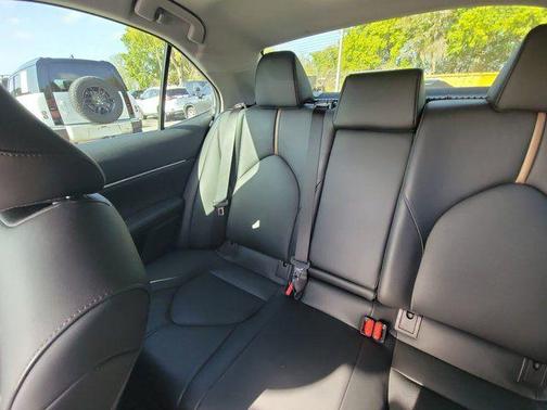 2020 Toyota Camry XLE