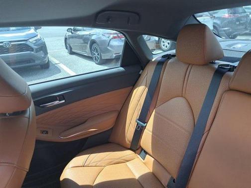 2019 Toyota Avalon Hybrid Limited