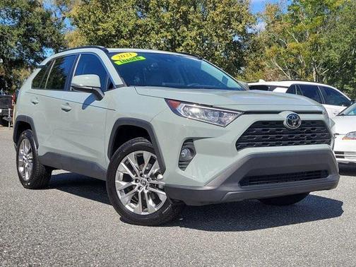 2021 Toyota RAV4 XLE Premium