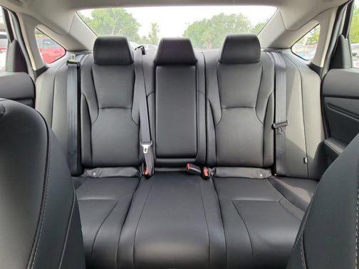 Solar Silver Metallic 2024 Honda Accord Hybrid Touring