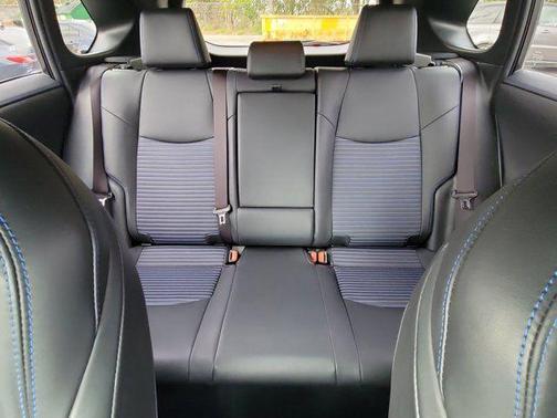 2021 Toyota RAV4 Hybrid SE