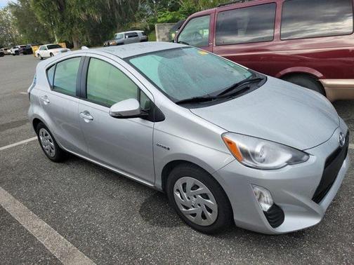 2016 Toyota Prius c One