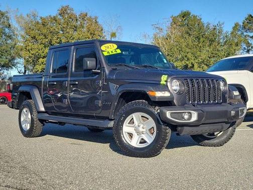2023 Jeep Gladiator Sport S
