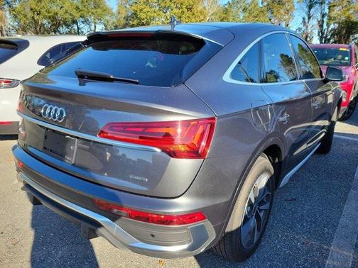 2022 Audi Q5 45 S line Premium Plus
