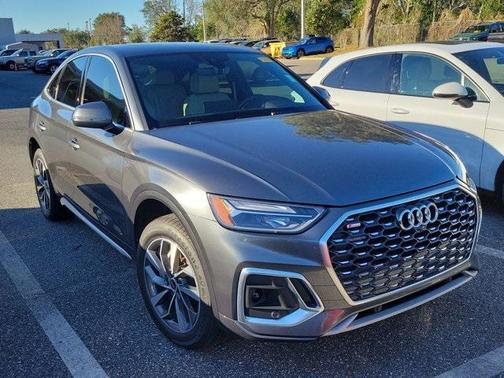2022 Audi Q5 45 S line Premium Plus