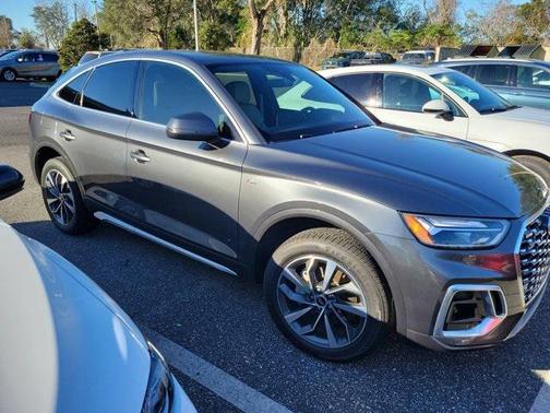2022 Audi Q5 45 S line Premium Plus
