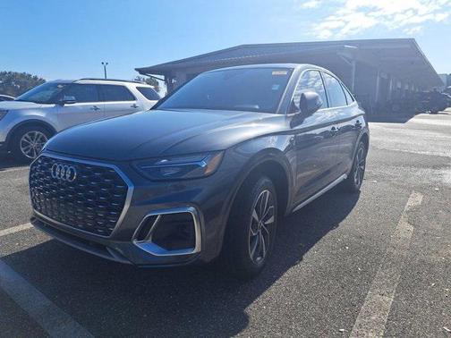2022 Audi Q5 45 S line Premium Plus