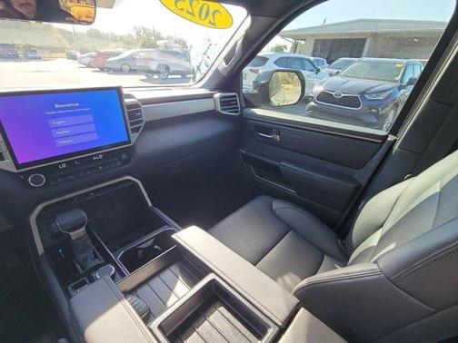 2025 Toyota Tundra Platinum