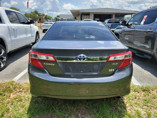 Magnetic Gray Metallic 2013 Toyota Camry Hybrid XLE