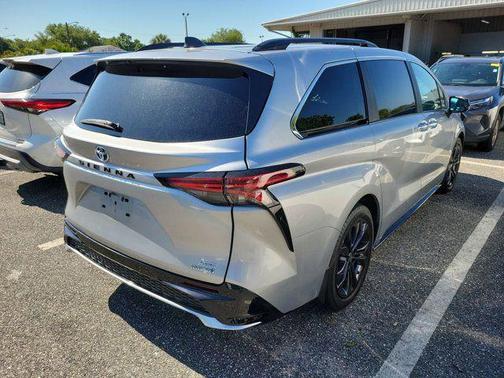Celestial Silver Metallic 2024 Toyota Sienna XSE 7 Passenger