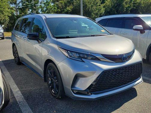 Celestial Silver Metallic 2024 Toyota Sienna XSE 7 Passenger