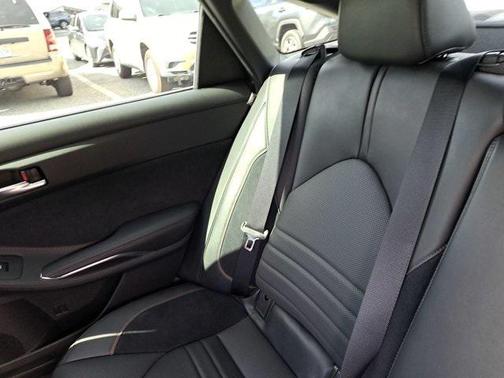 2019 Toyota Avalon Touring