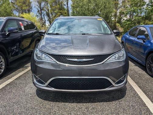 2018 Chrysler Pacifica Touring-L Plus